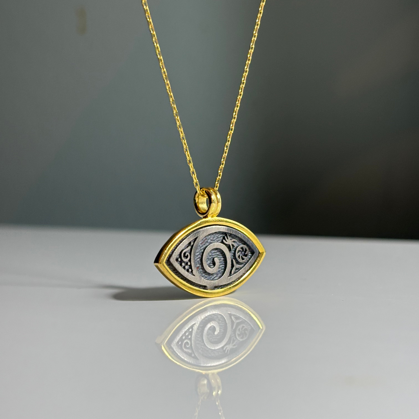 HYPNOSIS KOLYE