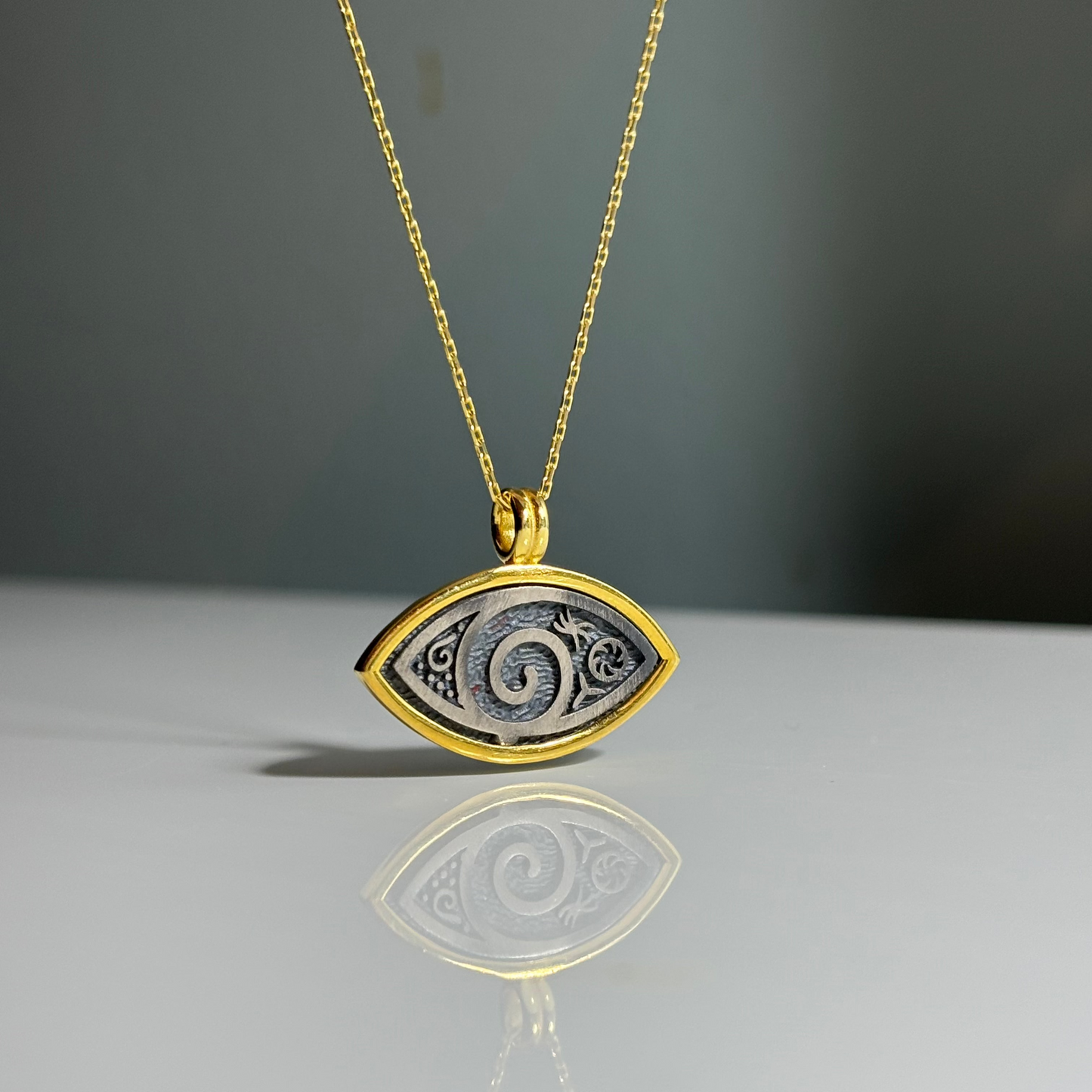 HYPNOSIS KOLYE